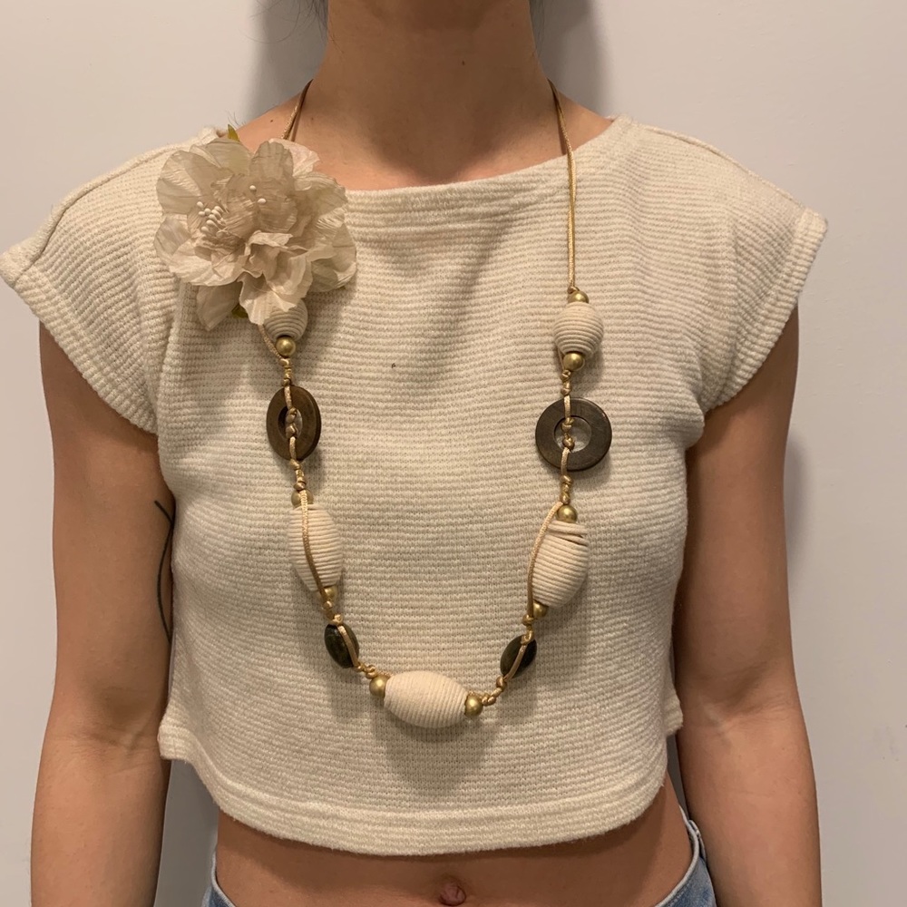 Statement necklace